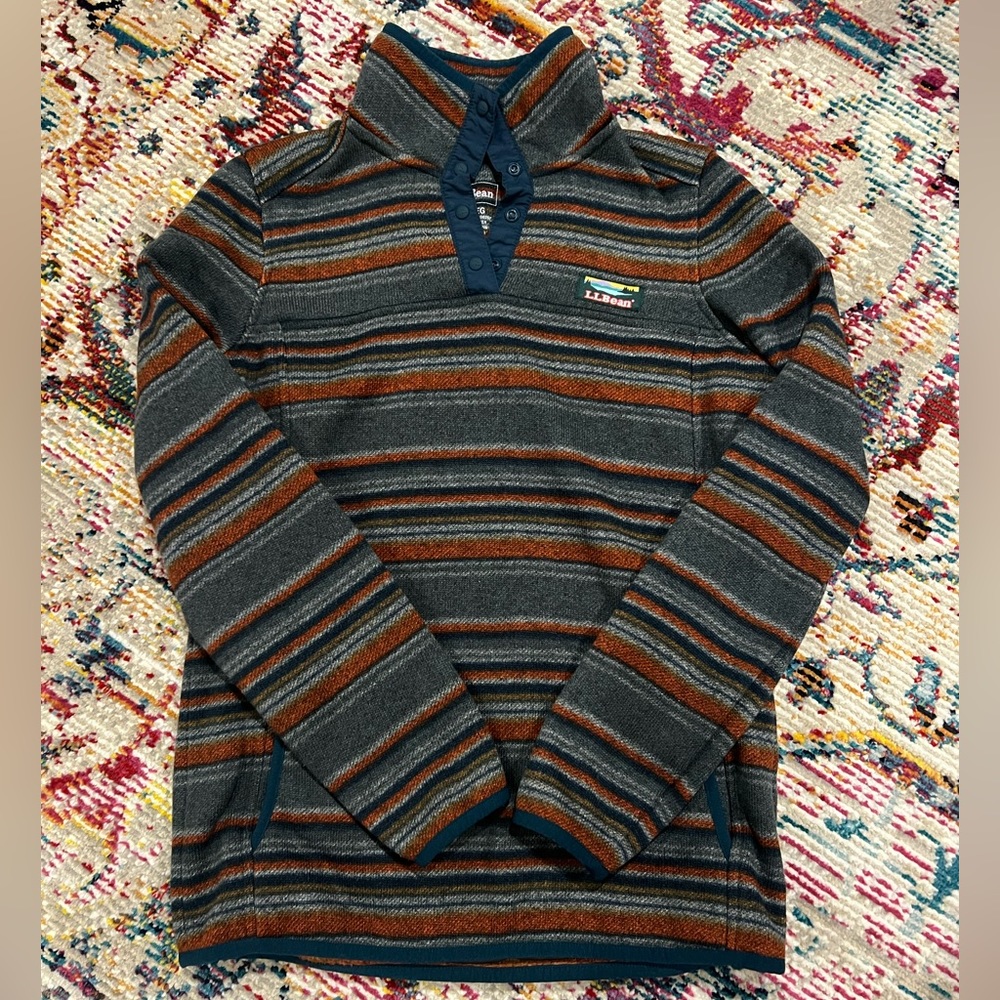 LLBean women’s sweater top